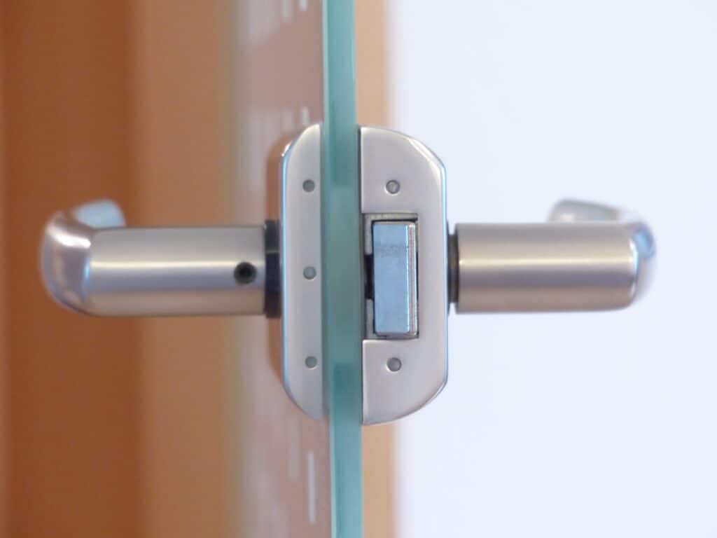 Bedroom door lock fitting